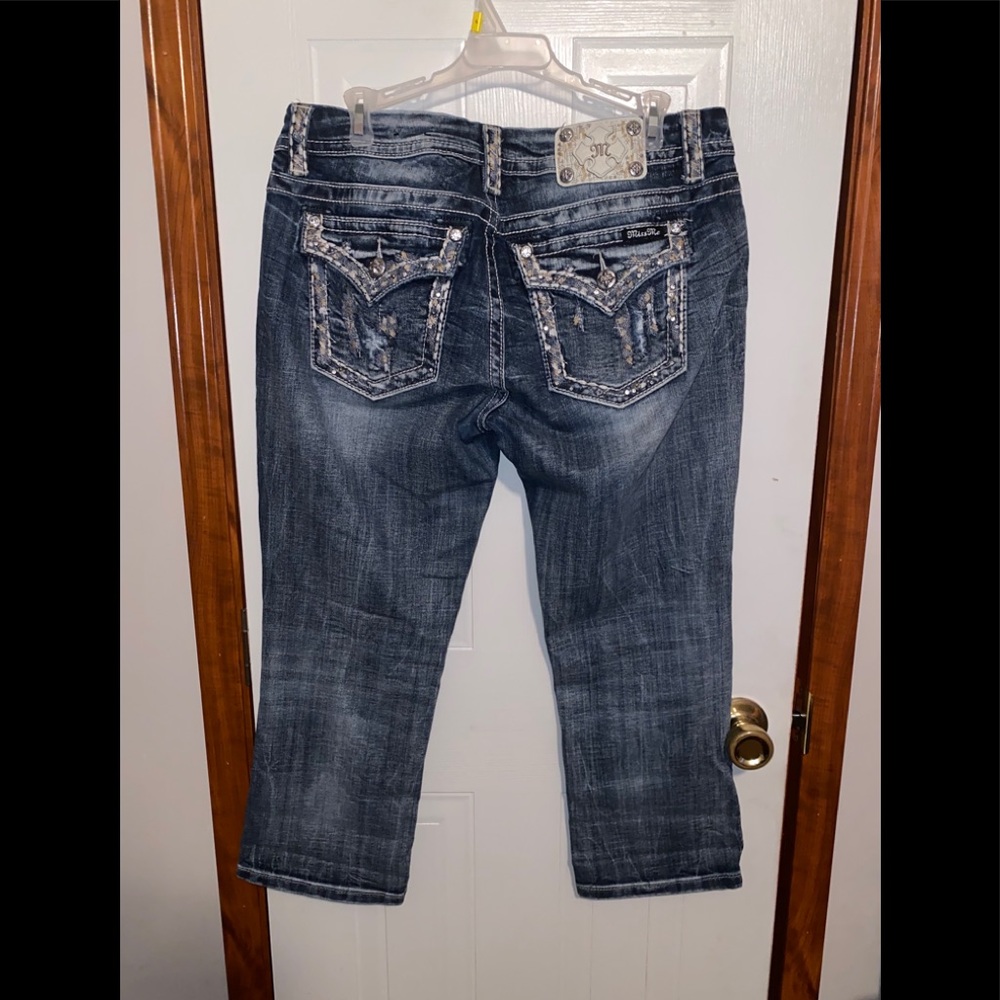 Miss Me Cropped Jeans